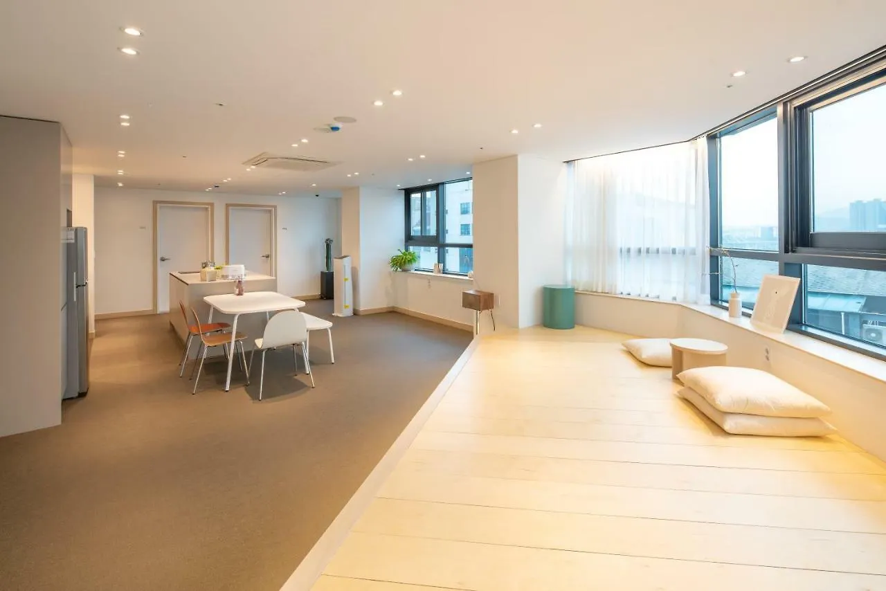 Upflo House Dangsan - All You Can Enjoy 호텔 서울특별시